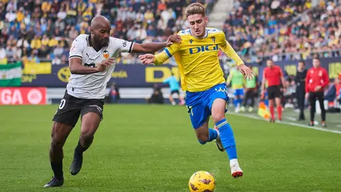 Robert Navarro en el C&aacute;diz CF - Valencia CF | Salvador L&oacute;pez Medina para El MIRA