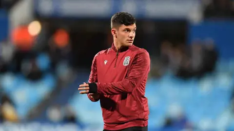 Jony &Aacute;lamo, cuarto fichaje del Marbella FC