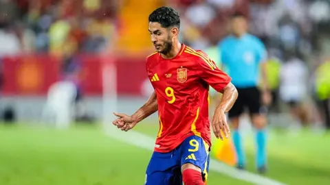 Ayoze P&eacute;rez, jugador del Real Betis, durante un partido de Espa&ntilde;a