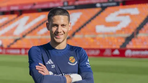 Alan Godoy, delantero del Deportivo Alav&eacute;s que interesa al C&aacute;diz CF