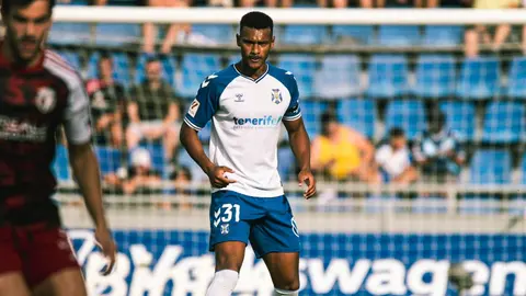 Lo&iuml;c Williams, jugador del CD Tenerife que podr&iacute;a fichar por el Granada CF