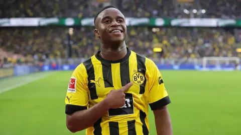 Youssoufa Moukoko, delantero del Borussia Dortmund que podr&iacute;a llegar al Real Betis