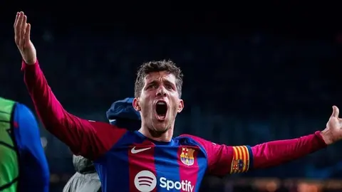 Sergi Roberto, objetivo del Sevilla FC, celebra un gol con el FC Barcelona