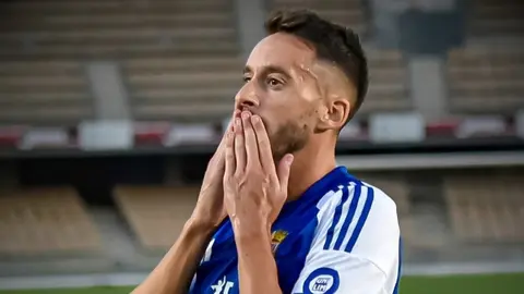 Iago D&iacute;az en su estreno en Chap&iacute;n con el Xerez CD | Instagram: @xerezcd_oficial