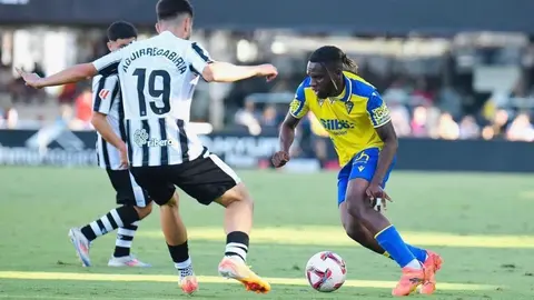 Rominigue Kouam&eacute; en el FC Cartagena - C&aacute;diz CF | CCF