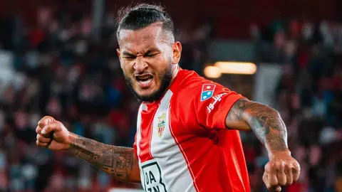 Luis Su&aacute;rez celebra su gol anotado en el UD Almer&iacute;a - Albacete Balompi&eacute; | UDA