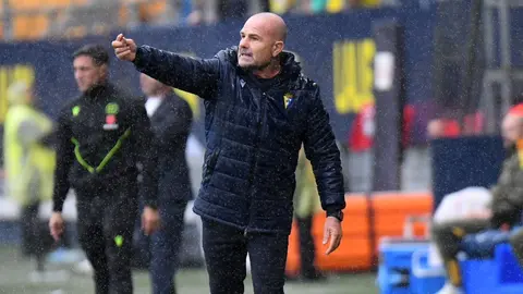 Paco L&oacute;pez en el C&aacute;diz CF - Real Oviedo | @PacoLopezEntre1