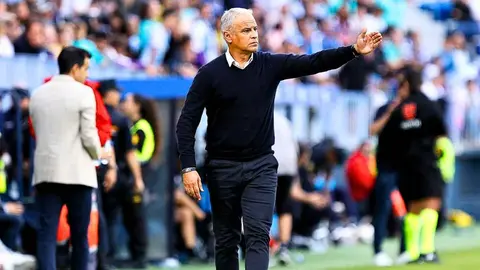 Sergio Pellicer prepara al M&aacute;laga CF como si recibiera al l&iacute;der de LaLiga Hypermotion