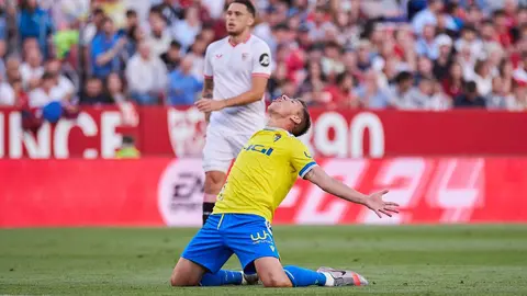 Rub&eacute;n Alcaraz en el Sevilla FC - C&aacute;diz CF | Salvador L&oacute;pez Medina para El MIRA