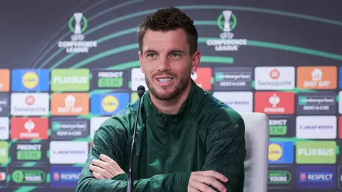 Gio Lo Celso en la rueda de prensa previa al Mlad&aacute; Boleslav - Real Betis | Salvador L&oacute;pez Medina para El MIRA