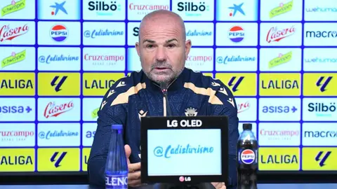 Paco L&oacute;pez en la rueda de prensa previa al partido entre el C&aacute;diz CF y el M&aacute;laga CF | CCF