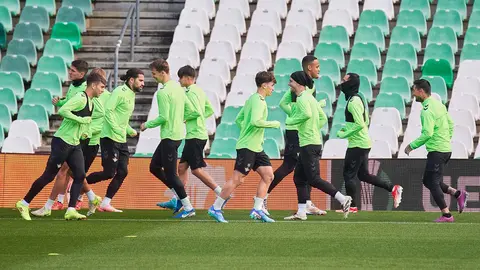 Entrenamiento del Real Betis previo al HJK Helsinki | Salvador L&oacute;pez Medina para El MIRA