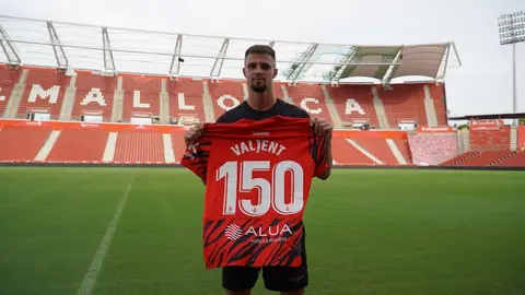 Martin Valjent, jugador del RCD Mallorca que se encuentra en la agenda del Real Betis | RCDM