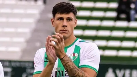 Iker Recio, defensa central del Antequera CF | ACF