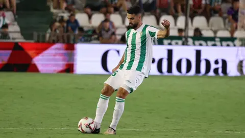 Xavi Sintes, jugador del C&oacute;rdoba CF | @xavisintes_
