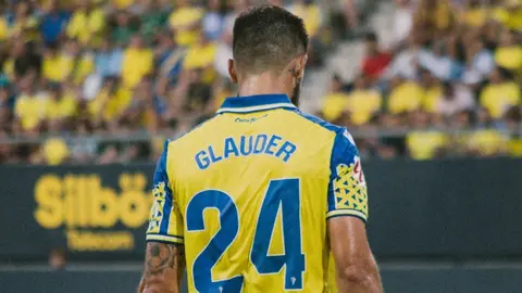 Cristian Glauder en un partido del C&aacute;diz CF | CCF