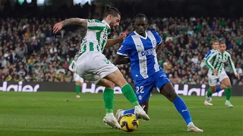 Isco y Diarra en el Real Betis - Deportivo Alav&eacute;s | @RealBetis