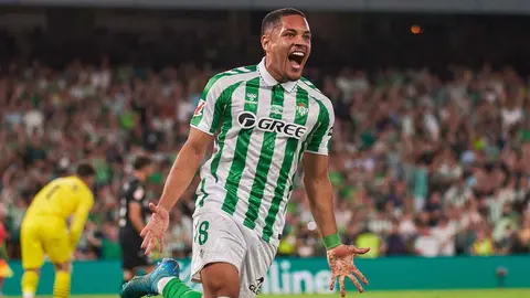 Vitor Roque celebra su gol en el Real Betis - Legan&eacute;s | Salvador L&oacute;pez Medina para El MIRA