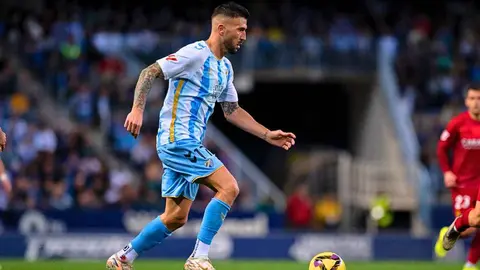 Dioni confiesa no saber nada de su futuro en el M&aacute;laga CF