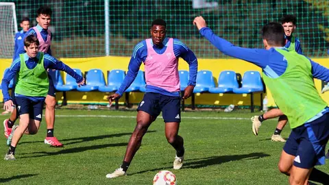 Un Marbella FC muy tocado atraviesa su peor momento de la temporada