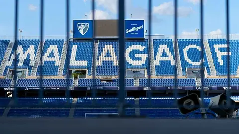 El M&aacute;laga CF va a expulsar a ocho miembros del Frente Boker&oacute;n