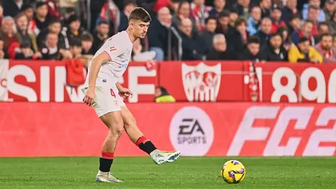 Kike Salas en el Sevilla FC - FC Barcelona | Salvador L&oacute;pez Medina para El MIRA