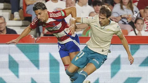 Imagen del partido de la primera vuelta entre el Granada CF y el C&oacute;rdoba CF | LaLiga