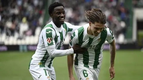 Adilson y &Aacute;lex Sala celebran uno de los goles del C&oacute;rdoba CF ante el Granada CF | CCF