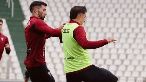 Los jugadores del C&oacute;rdoba CF durante un entrenamiento | CCF