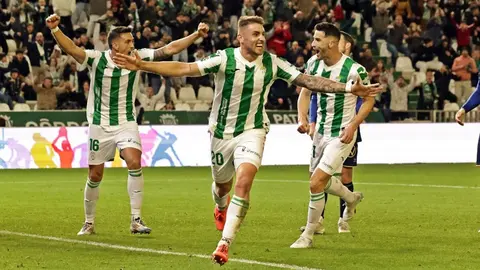 Antonio Casas celebra su gol anotado en el C&oacute;rdoba CF - CD Tenerife | CCF