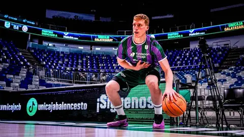 El Unicaja Baloncesto tendr&aacute; que borrar las dudas ante el Manisa