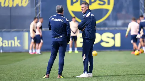 Gaizka Garitano durante un entrenamiento del C&aacute;diz CF | CCF
