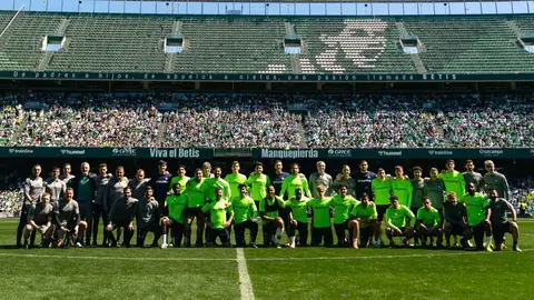 Entrenamiento del Real Betis previo a El Gran Derbi | @RealBetis