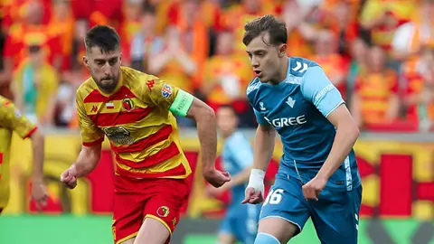 Jes&uacute;s Rodr&iacute;guez en el Jagiellonia - Real Betis | @Jagiellonia1920