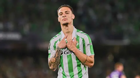 Antony celebra su gol en el Real Betis - Fiorentina | Salvador L&oacute;pez Medina para El MIRA