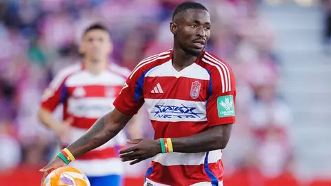 Martin Hongla, centrocampista del Granada CF | GCF