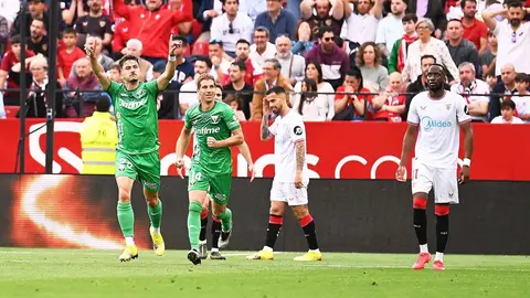 Gol de Javi Hern&aacute;ndez en el Sevilla FC - Legan&eacute;s | Salvador L&oacute;pez Medina para El MIRA