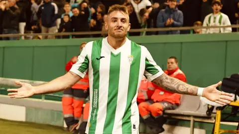 Antonio Casas celebra su gol anotado en el C&oacute;rdoba CF - SD Eibar | CCF