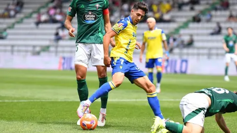 Rub&eacute;n Sobrino en el Racing de Ferrol - C&aacute;diz CF | CCF