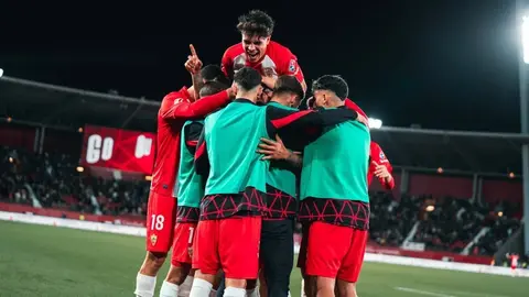 Los jugadores de la UD Almer&iacute;a celebran un gol anotado ante el C&aacute;diz CF | UDA