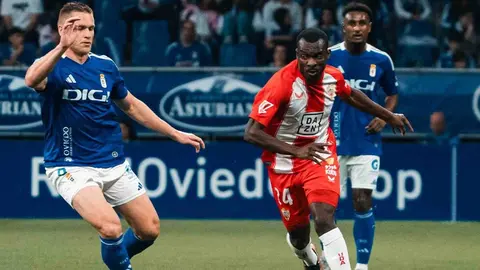 Bruno Langa en el Real Oviedo - UD Almer&iacute;a | UDA