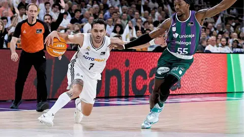 Un Real Madrid sin piedad aplasta al Unicaja Baloncesto