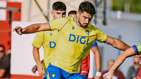 Garc&iacute;a Pascual en el Barbate CF - C&aacute;diz CF | CCF