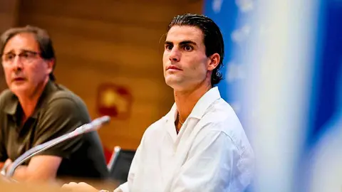 Eneko Jauregi llega al M&aacute;laga CF como "opci&oacute;n primordial" mientras a&uacute;n esperan a Adri&aacute;n Ni&ntilde;o