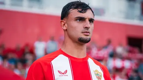 Marc Pubill, exlateral derecho de la UD Almer&iacute;a | UDA