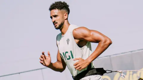 Chris Ramos durante un entrenamiento de la pretemporada del C&aacute;diz CF | CCF