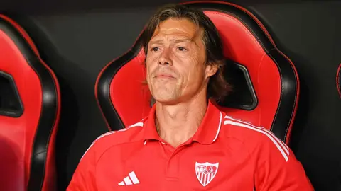 Mat&iacute;as Almeyda en el Sevilla FC - Al Qadsiah de pretemporada | Salvador L&oacute;pez Medina para El MIRA