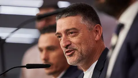 Presentaci&oacute;n de Garc&iacute;a Pimienta con el Sevilla FC | Salvador L&oacute;pez Medina para El MIRA