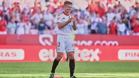 C&eacute;sar Azpilicueta en el Sevilla FC - FC Barcelona | Salvador L&oacute;pez Medina para El MIRA