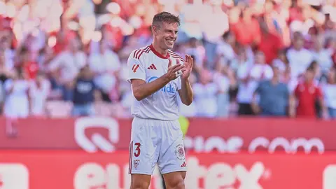 C&eacute;sar Azpilicueta en el Sevilla FC - FC Barcelona | Salvador L&oacute;pez Medina para El MIRA